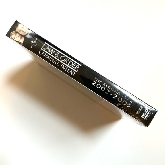 New LAW & ORDER CRIMINAL INTENT Season 2 DVD - Picture 7 of 8